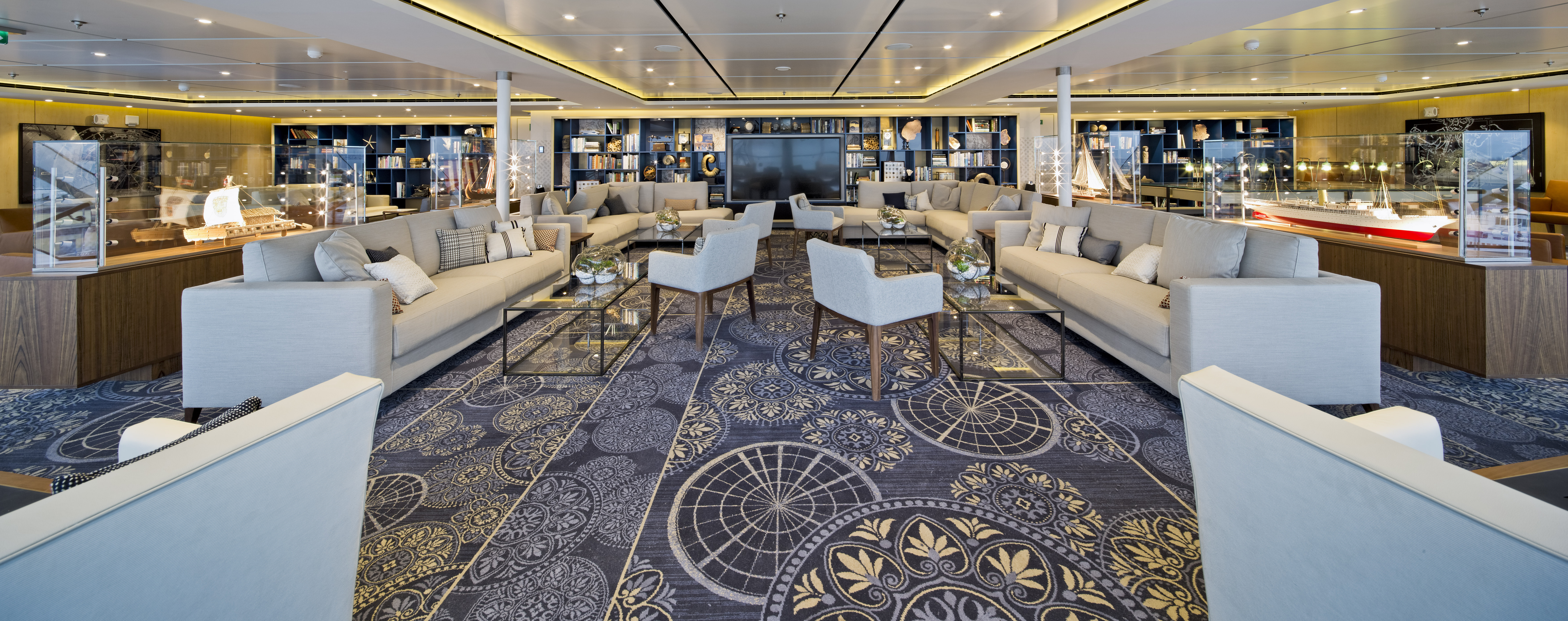 Viking Star - Explorers' Lounge